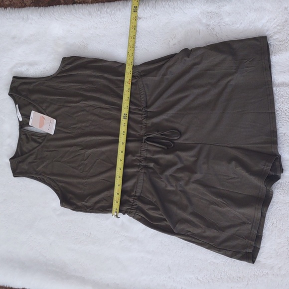 KIRUNDO, Sleeveless Crew neck shorts romper. - Picture 8 of 10